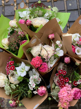 Load image into Gallery viewer, 25/06/21 Summer tones (25)