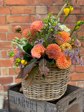 Load image into Gallery viewer, 24/09/21 Autumn blooms (38)