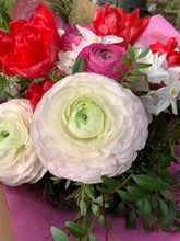 Load image into Gallery viewer, Spring flower Valentine bouquet: Red pink and a dash of white.