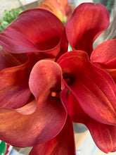 Load image into Gallery viewer, 01/10/20 Tess&#39;s dahlias and autumn tones including calla lilies.